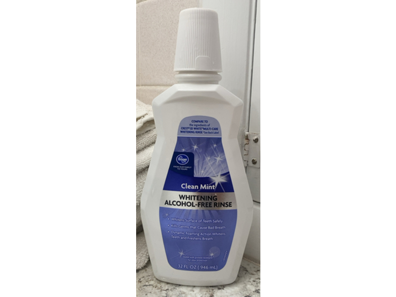 Kroger Whitening Mouth Rinse, Clean Mint, 32 fl oz/946 mL