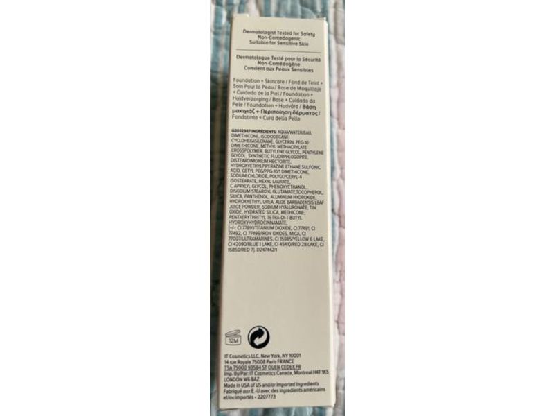 It Cosmetics Your Skin But Better Foundation + Skincare, 23 Light Warm, 1 fl oz/30 mL