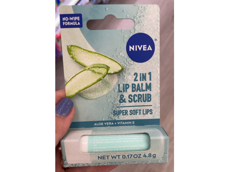 Nivea 2 In 1 Lip Balm & Scrub, Aloe Vera + Vitamin E, 0.17 oz/4.8 g