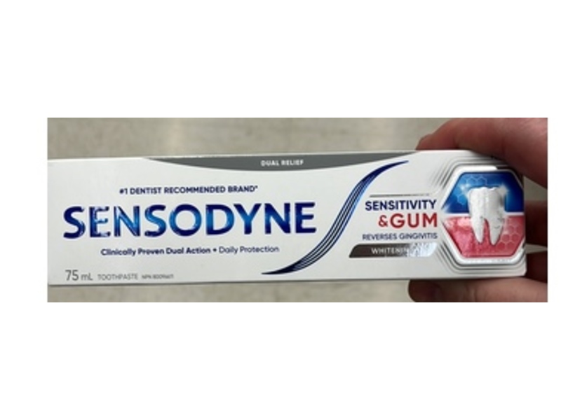 Sensodyne Sensitivity & Gum Whitening Toothpaste, 75 mL