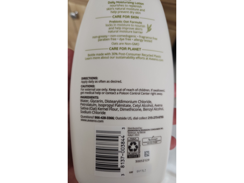 Aveeno Daily Moisturizing Lotion, 18 fl oz/532 mL
