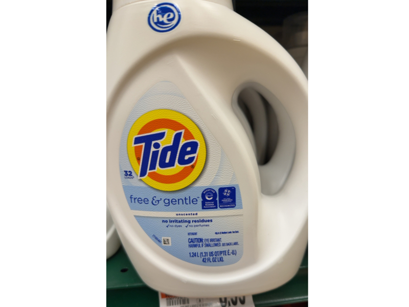 Tide Free & Gentle Liquid Laundry Detergent, Unscented, 32 Loads, 42 fl oz/1.24 L