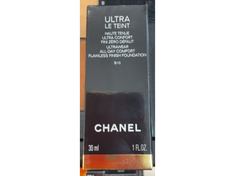 Chanel Ultra Le Teint Ultrawear All-Day Comfort Flawless Finish