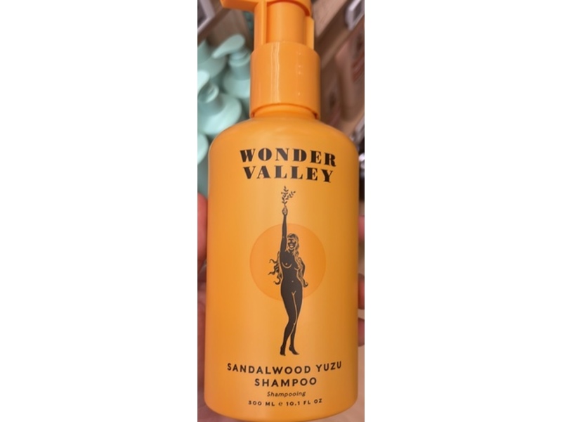 Wonder Valley Shampoo, Sandalwood Yuzu, 10.1 fl oz/300 mL