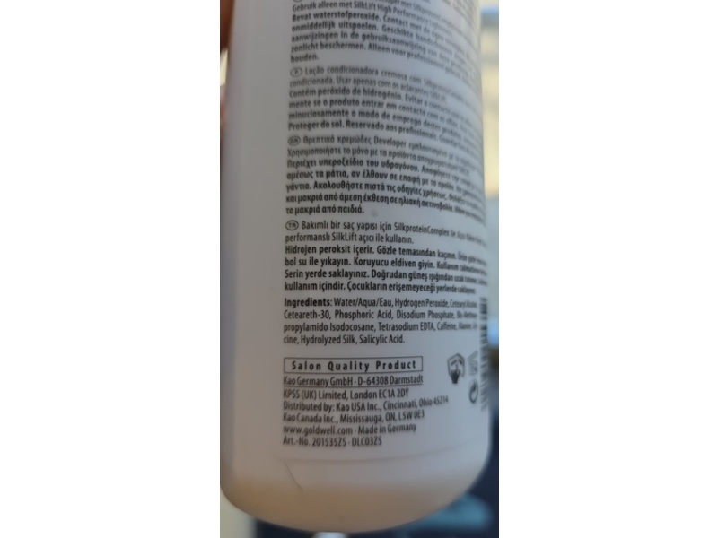 Goldwell Light Dimensions Solklift Conditioning Cream Developer, 6% 20 Vol, 25.4 fl oz/750 mL
