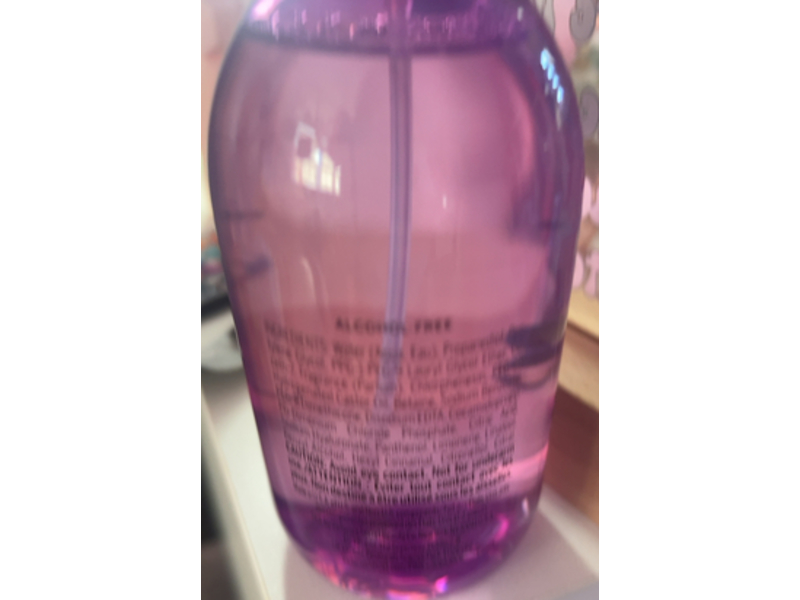 Victoria's Secret Pink Hair & Body Mist, Super Berry, 8 fl oz/236 mL