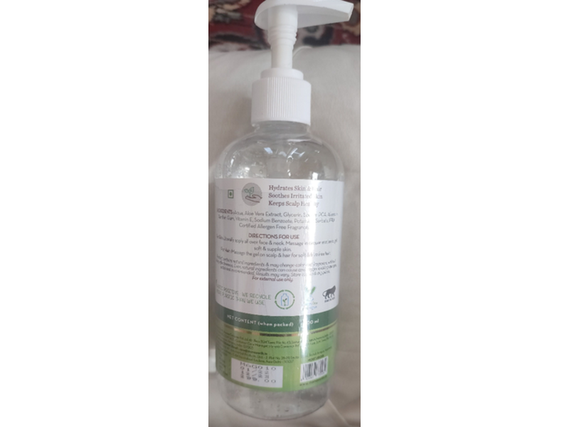 Mamaearth Aloe Vera Gel For Skin & Hair, With Pure Aloe Vera & Vitamin E, 300 mL