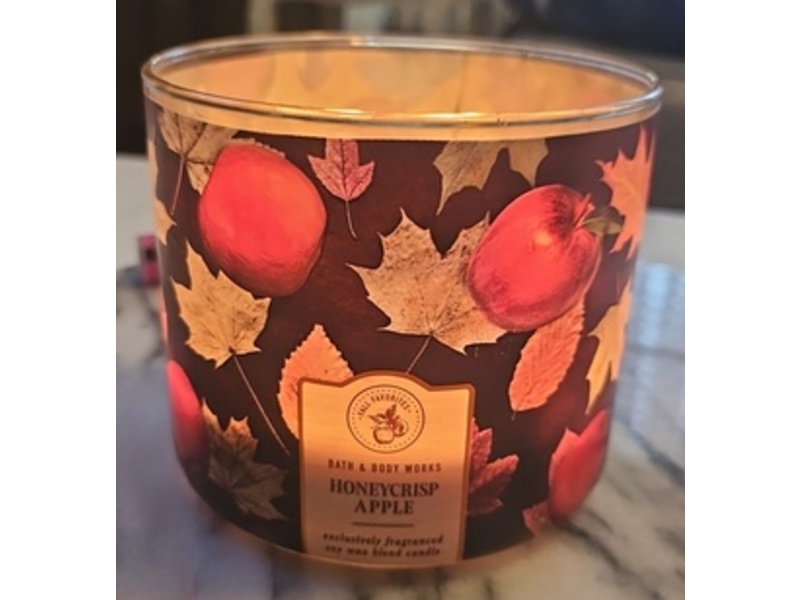 Bath & Body Works Scented Candle, Honeycrisp Apple, 14.5 oz/411 g