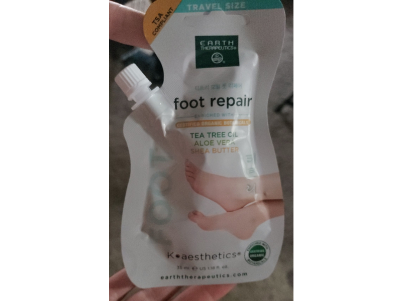 Earth Therapeutics Foot Repair, Tea Tree Oil + Aloe Vera + Shea Butter, 1.18 fl oz/35 mL