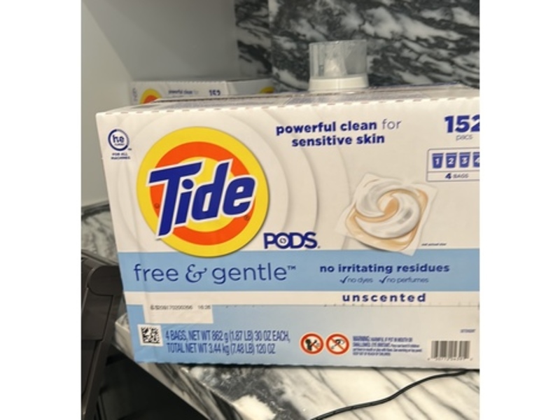 Tide Free & Gentle Laundry Detergent Pods, Unscented, 30 oz/82 g, 152 Pacs