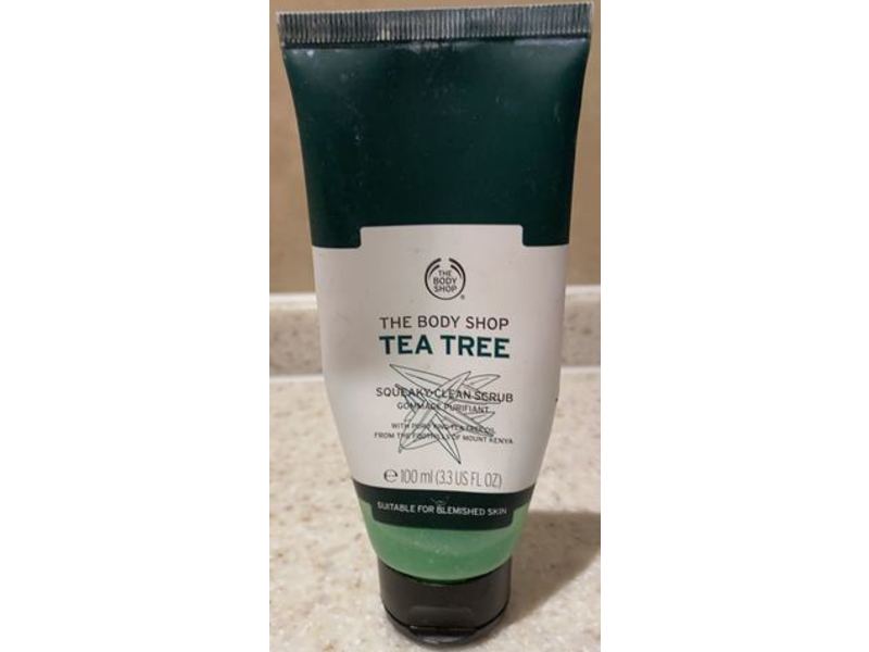 The Body Shop Squeaky-Clean Scrub, Tea Tree, 3.3 fl oz/100 mL