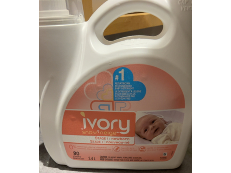 Ivory Snow Newborn Liquid Laundry Detergent, 80 Loads, 3.4 L