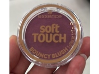Essence Soft Touch Bouncy Blush, 40 Roses In Berry, 0.17 oz/5 g - thumbnail 2