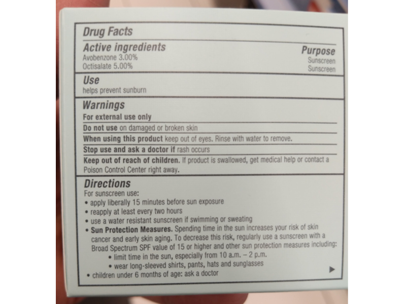 Estee Lauder Day Wear Multi-Protection Antioxidant 24H Moisture Creme, SPF 15, 1 oz/30 mL