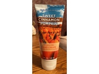 Bath & Body Works Nourishing Hand Cream, Sweet Cinnamon Pumpkin, 2 fl oz/59 mL - thumbnail 2
