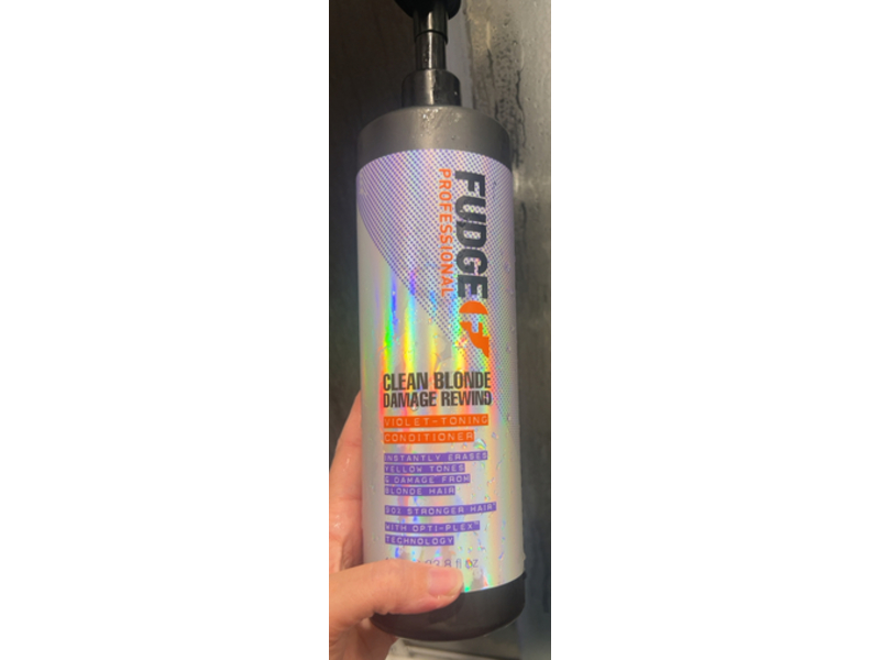 Fudge Clean Blonde Damage Rewind Conditioner, Violet-Toning, 33.8 fl oz/1000 mL