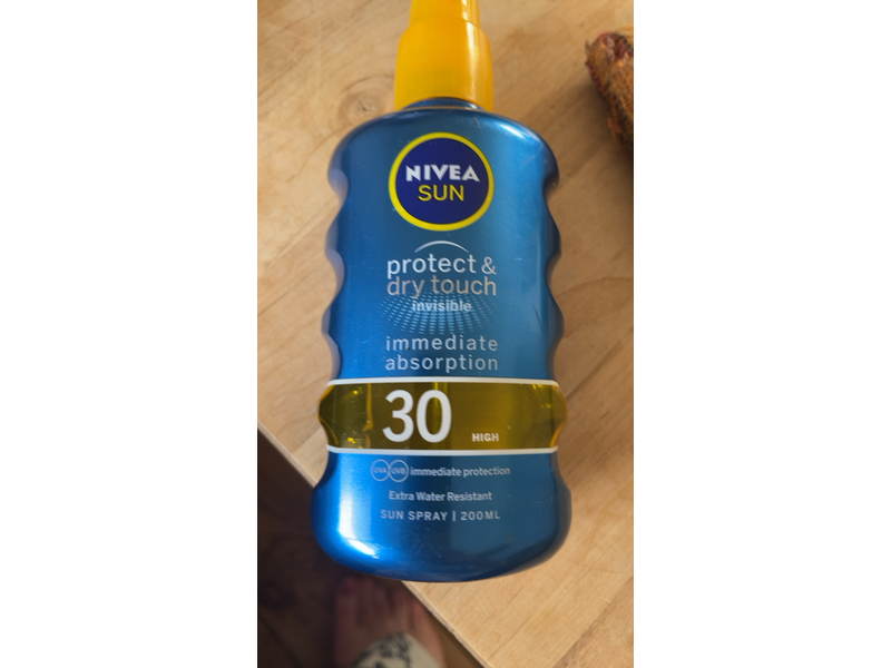 Nivea Sun Protect & Dry Touch Spray, SPF 30, 200 mL