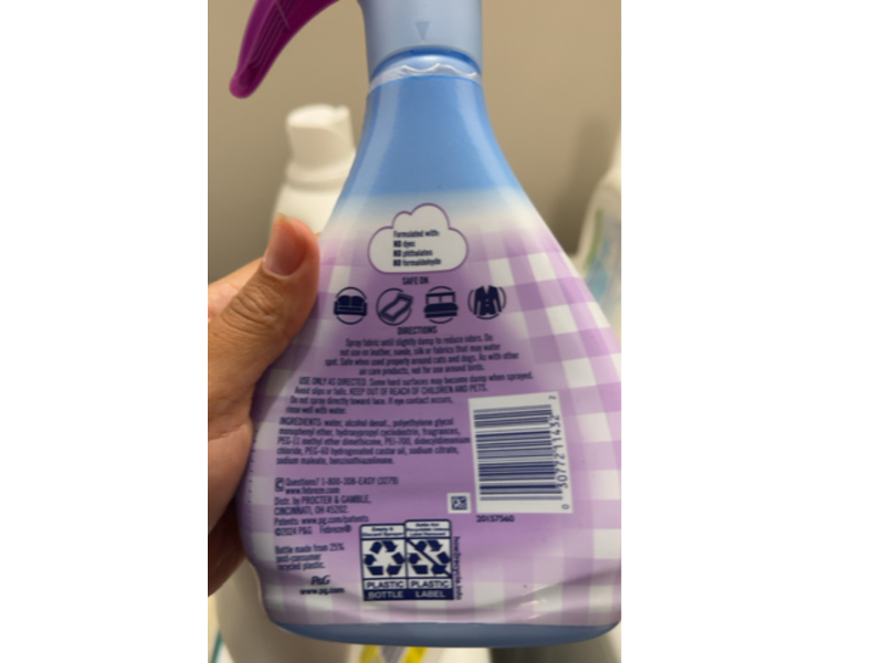 Febreze Fabric Refresher, Southern Lilac Mornings, 14.8 fl oz/438 mL