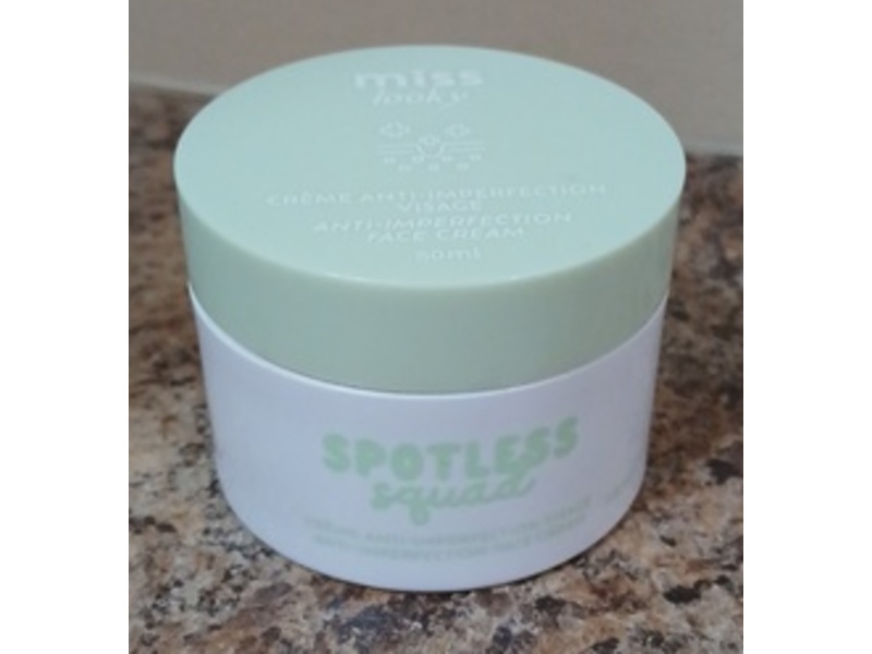 Miss Looky Spotless Squad Soothing Anti-Imperfection Face Cream, 50 mL