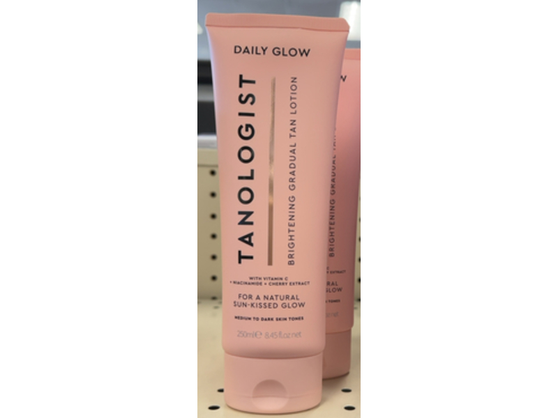 Tanologist Daily Glow Brightening Gradual Tan Lotion, Medium Dark, 8.45 fl oz/250 mL