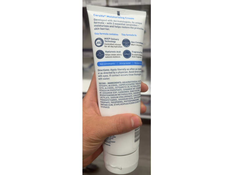 CeraVe Daily Moisturizing Lotion + Shampoo & Conditioner Set