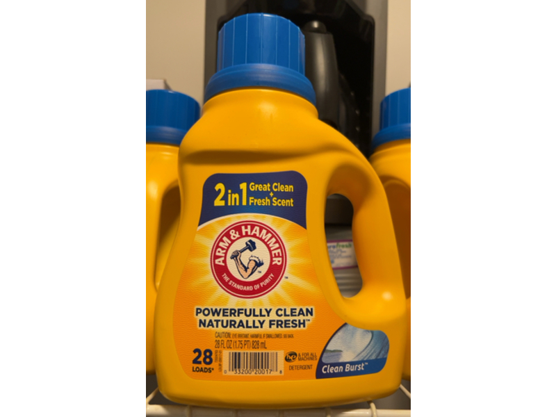 Arm & Hammer Powerfully Clean 2 in 1 Liquid Laundry Detergent, Clean Burst, 28 Loads, 28 fl oz/828 mL
