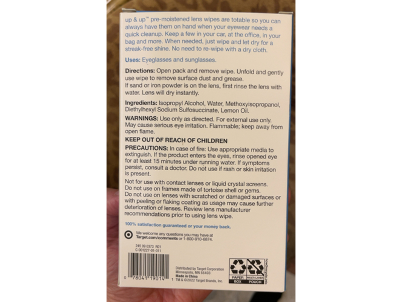 Up & Up Pre - Moistened Lens Wipes, 60 Count