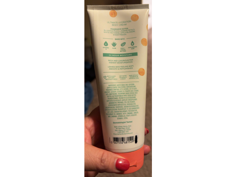 Bath & Body Works Ultimate Hydration Body Cream, Pretty As A Peach, 8 oz/226 g, Pack Of 2