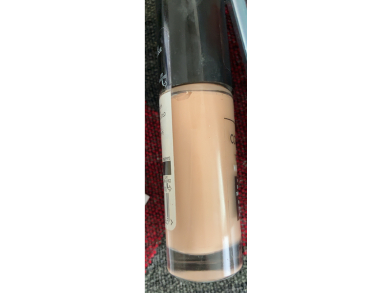 CoverGirl Trublend Matte Made Liquid Foundation, L90 Classic Beige, 1 fl oz/30 mL