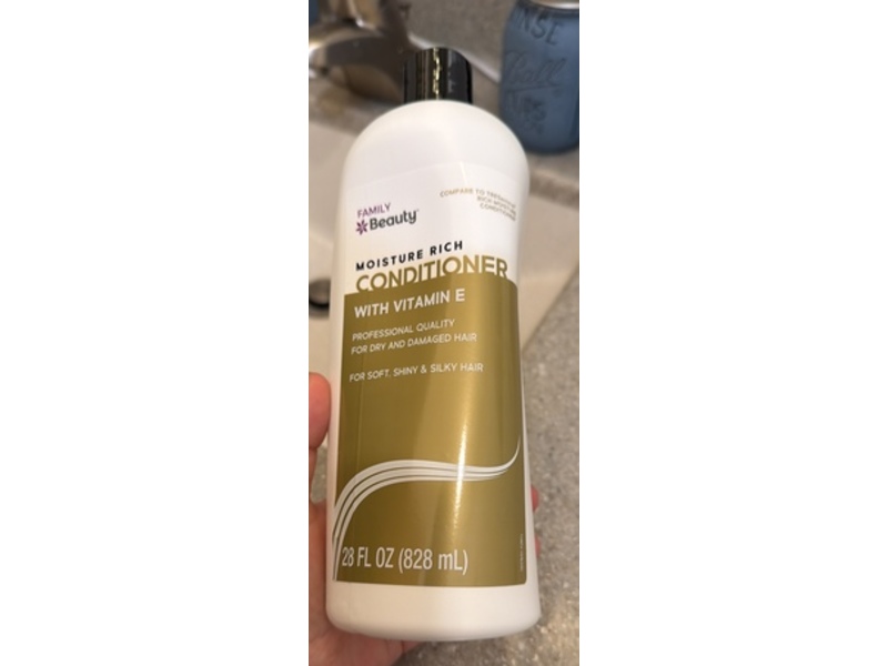 Family Beauty Moisture Rich Conditioner, Vitamin E, 28 fl oz/828 mL