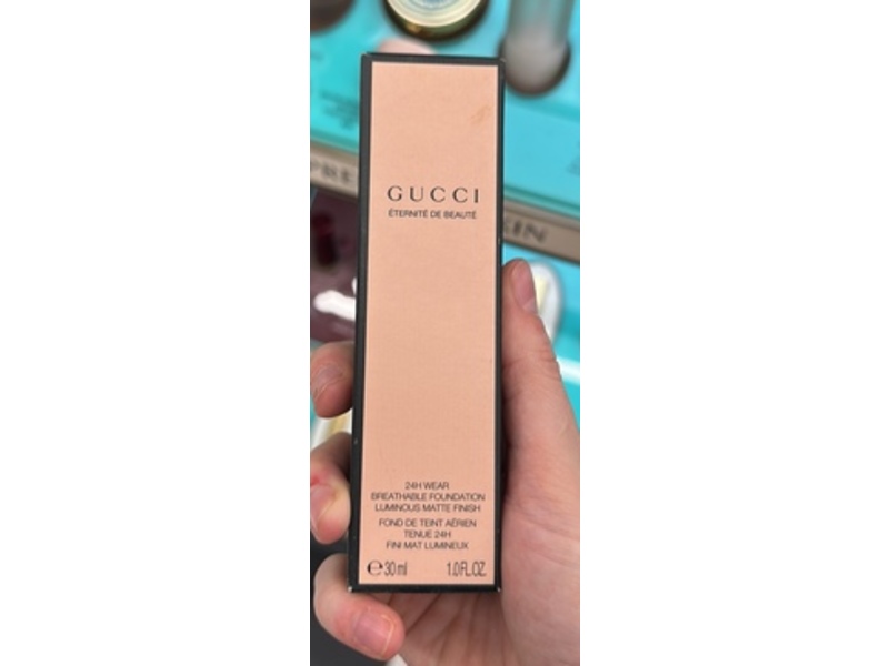 Gucci Brathable Foundation Luminous Matte Finish, 310N Medium, 1 fl oz/30 mL