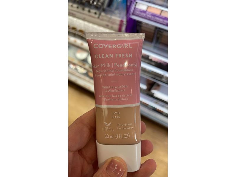 Covergirl Clean Fresh Skin Milk, Fair 520, 30 mL