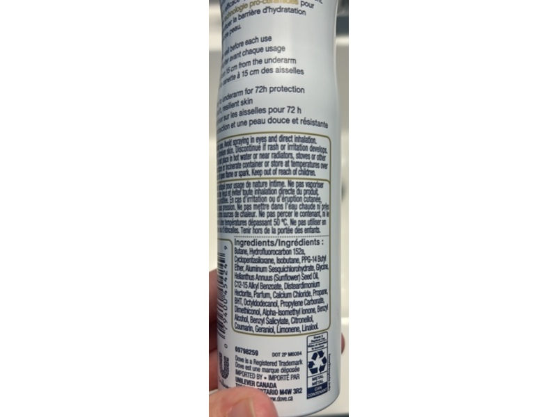 Dove Advanced Care Antiperspirant Dry Spray, Powder Soft, 107 g