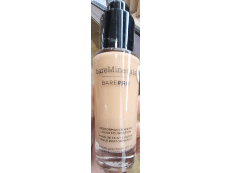 BareMinerals Barepro Performance Wear Liquid Foundation, Oak 20, SPF 20, 1 fl oz/30 mL