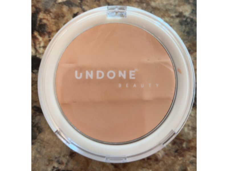 Undone Beauty Conceal To Reveal Palette, 410 Porcelain Light, 0.32 oz/9 g