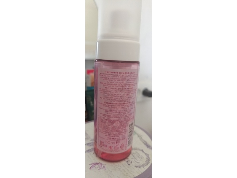 Lumene Hella Moisturizing Cleansing Mousse, 150 mL
