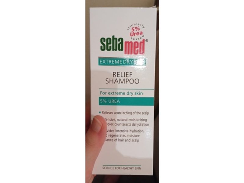 Sebamed Extreme Dry Skin Relief Shampoo, Urea 5%, 6.8 fl oz/200 mL