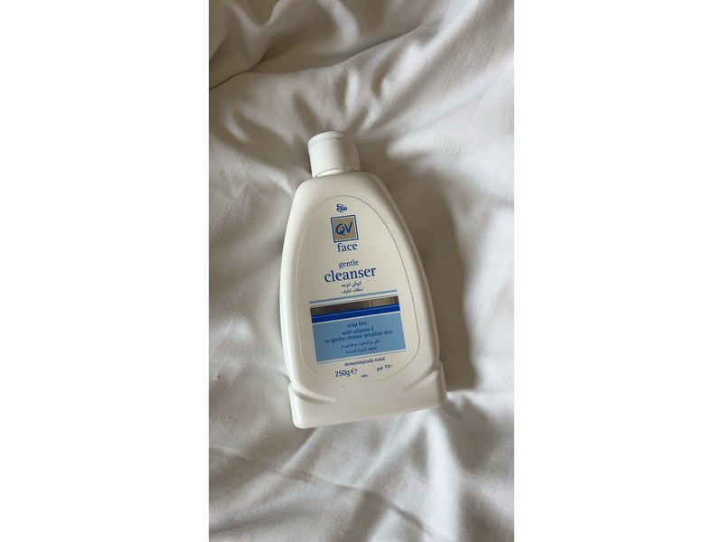 QV Face Gentle Cleanser, 250 g