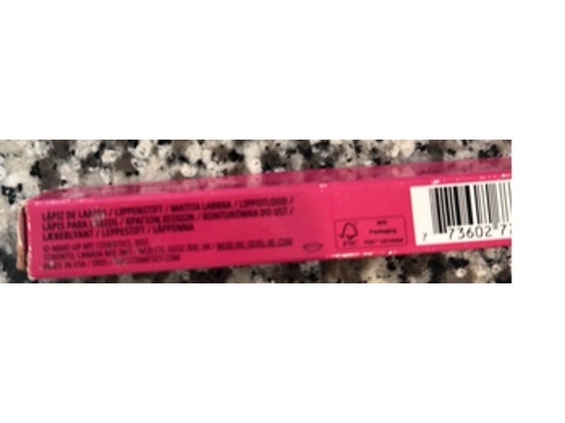 M.A.C Dazzlelips Crayon, Candy Yum Yummy, 0.05 oz/1.5 g