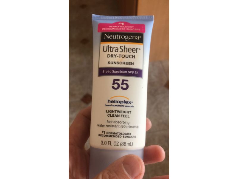 Neutrogena Ultra Sheer Dry-Touch Sunscreen, Broad Spectrum SPF 55, 3.0 fl oz