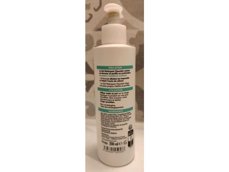 Eau Precieuse Clearskin Cleansing Gel, 200 mL