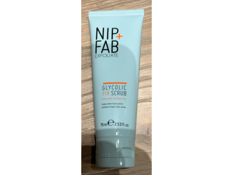 Nip + Fab Exfoliate Glycolic Fix Scrub, 2.5 fl oz/75 mL