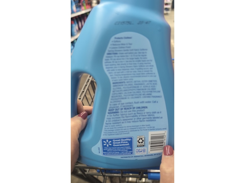 Great Value Gentle Soft Fabric Softener, Spring Shower, 60 Loads, 44 fl oz/1.30 L