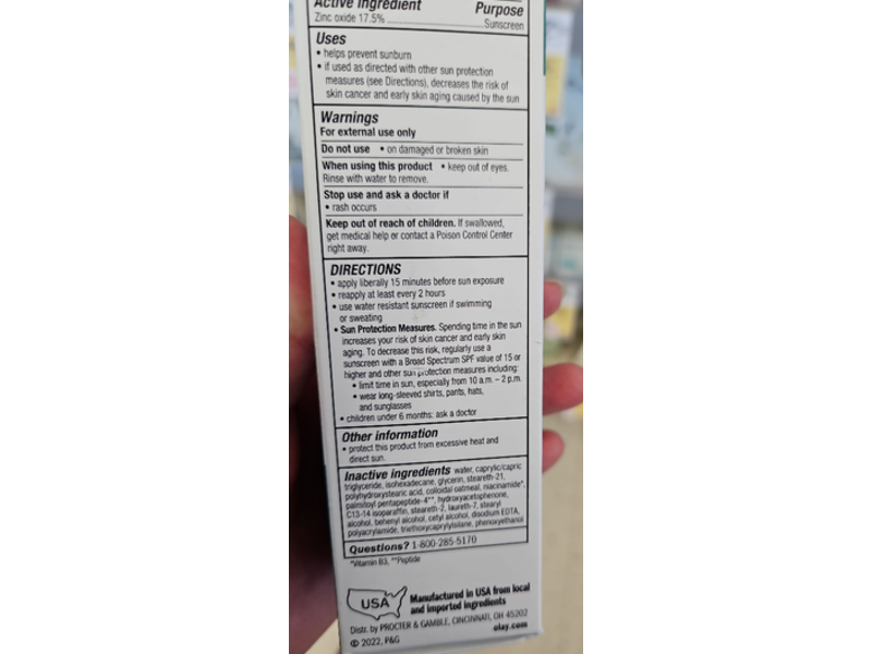 Olay Sensitive Mineral Sunscreen, Colloidal Oatmeal, SPF 30, 1.7 fl oz/50 mL