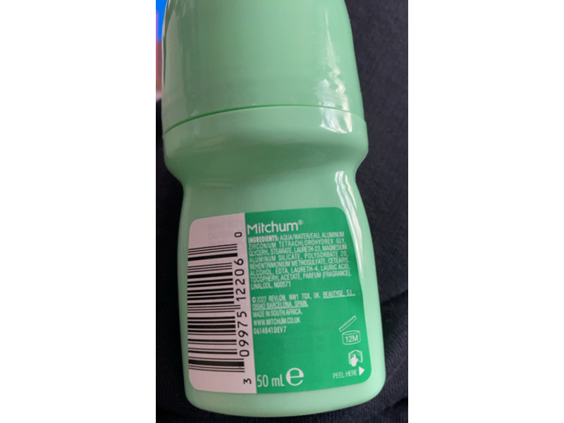 Women Mitchum Powder Fresh Roll-On Antiperspirant & Deodorant, 1.7 oz/50 mL