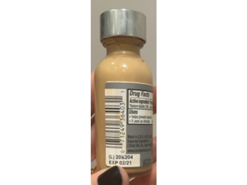 L'Oreal Paris Makeup True Match Super-Blendable Liquid Foundation, Vanilla W2.5 Vanilla, SPF 17, 1 Fl Oz/30 mL