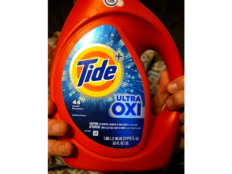 Tide + Ultra Oxi Liquid Laundry Detergent, 44 loads, 63 fl oz/1.86 L, Pack Of 4