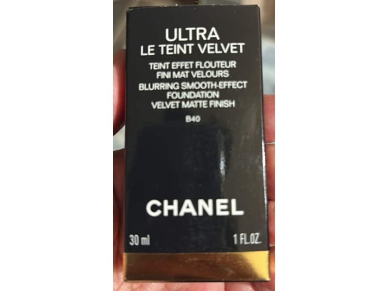 Chanel Ultra Le Teint Velvet Foundation, B 40, 1 fl oz/30 mL