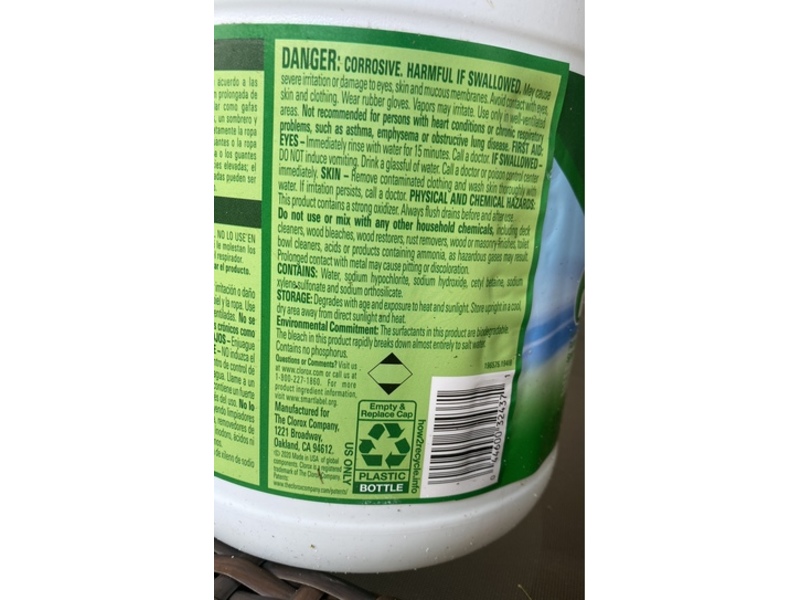 Clorox Outdoor Bleach, 21 fl oz/3.58 L