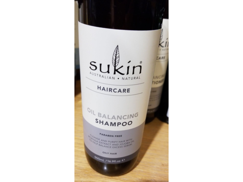 Sukin Oil Balancing Shampoo, Oily Hair, 16.9 fl oz/500 mL